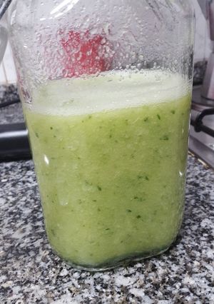 Una foto de Batido detox de manzana, pepino y apio
