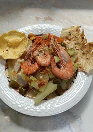 Foto resep 9/26. Lontong Sayur Udang