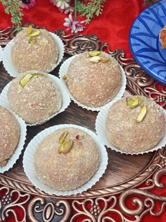 A picture of Carrot Ladoo گاجر کے لڈو.