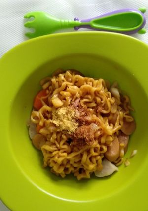 Foto resep Mie goreng sosis bakso MPASI 1y+ 14 bulan