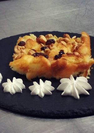 A picture of Bread pudding(Queens bread).