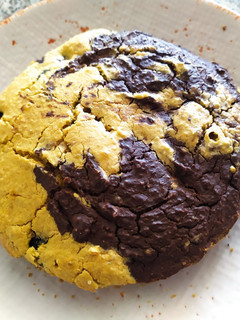 Una foto de Galleta Gigante Chocoarandanos
