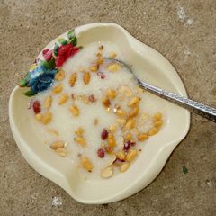 A picture of Garri da gyada.