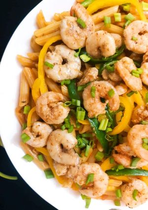 A picture of Periperi Prawn Pasta.