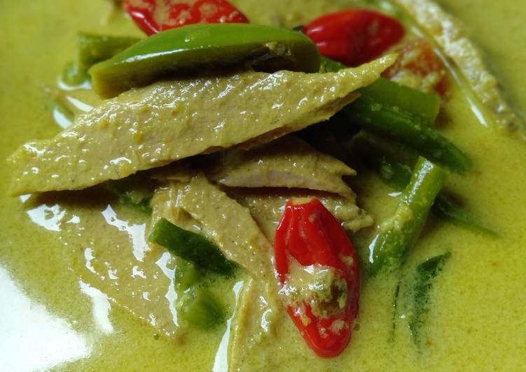 makanan Gulai Tongkol terung ijo khas Padang Anti Gagal