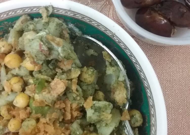 Recipe of Refreshing Green chana chaat
