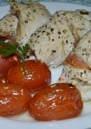 Una foto de Rollitos de pollo con jamón serrano a la mostaza