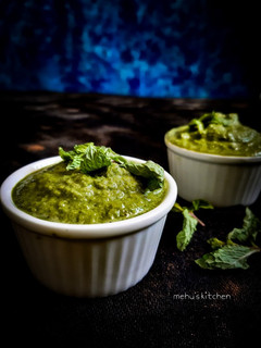 A picture of Mango Mint Chutney/ Kacche aam aur pudhiney ki chutney.