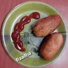 A picture of Paneer cutlet.