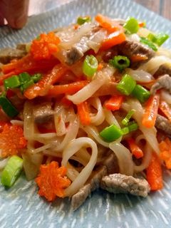 【清冰箱】牛肉炒粿條 Beef Pad Thai 的食譜成品照片