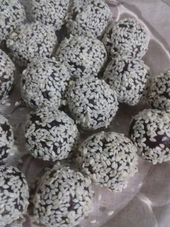 عکسی از دستور 🌴توپک خرما کنجدی تغذیه مدرسه🌴