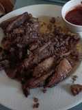 Magret de pato con cebolla y setas y salsa especial de frambuesa