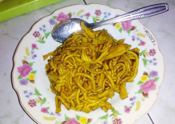 Resep Mie aci / golosor / kenyol goreng, Lezat Sekali