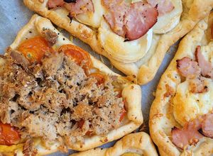 Une photo de Tartelettes Thon Moutarde et Chèvre Comté Rôti de Porc