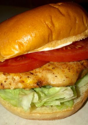 A picture of Grilled Cajun chicken sandwich 🌶.