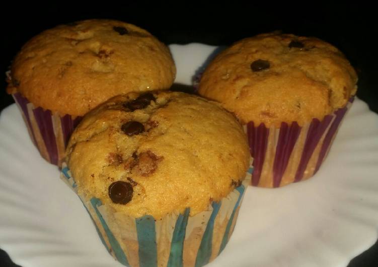 Simple Way to Make Super Quick Homemade Banana Chocolate chip Cup Cakes