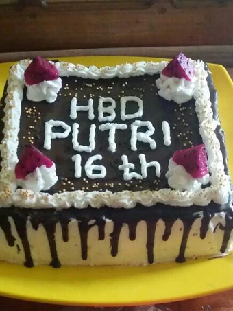 Cara Gampang Membuat Resep  Cake ultah coklat ala butis yang Enak, Sempurna