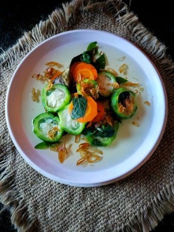 Cara Simple Membuat Resep  Sayur bening gambas, katu&amp; wortel yang Bisa Manjain Lidah, Lezat Sekali