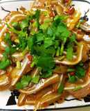 Nộm tai lạnh Tứ Xuyên (Sichuan cold pig ears)