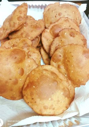 A picture of Jaggery Bhatura.