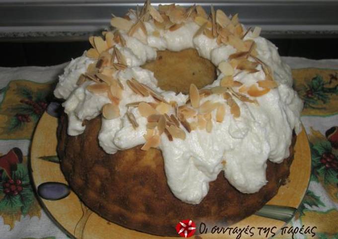 κύρια φωτογραφία συνταγής Κέικ λευκής σοκολάτας με ινδοκάρυδο