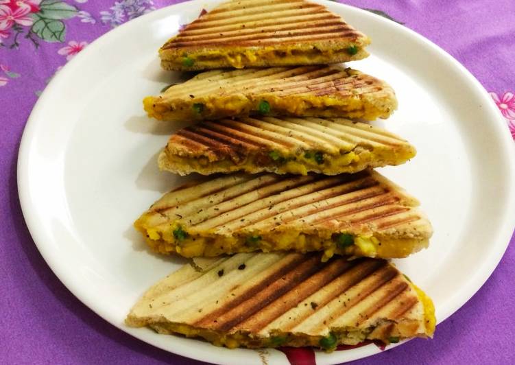 Easiest Way to Prepare Super Quick Homemade Grilled kulcha sandwich