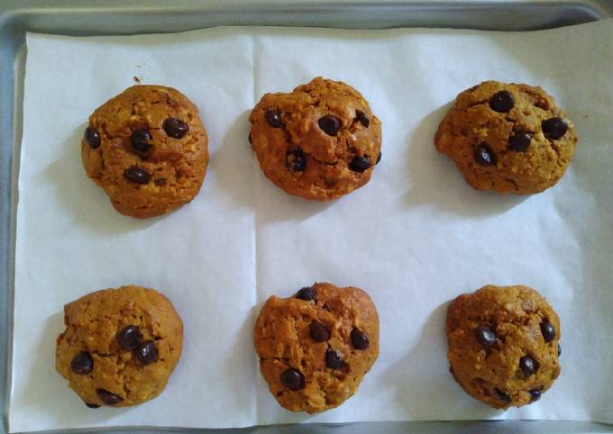 Soft cookies almond chocochip