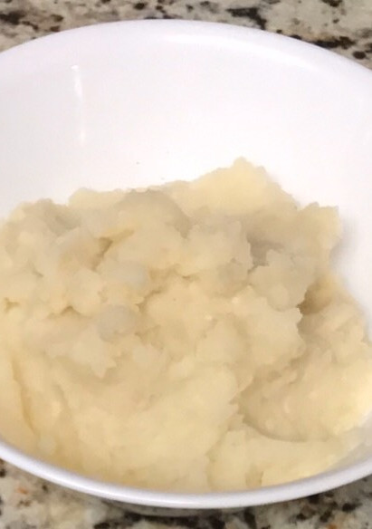 A picture of Mashed Potatoes.