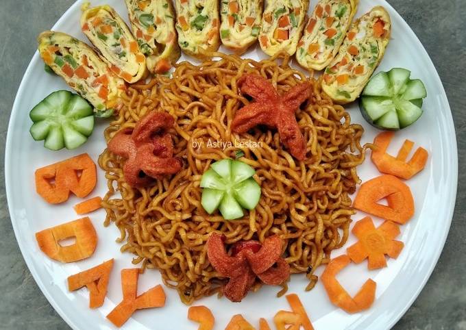 Resep Mie Goreng B'Day 2nd CoDe Oleh Astiya Lestari - Cookpad