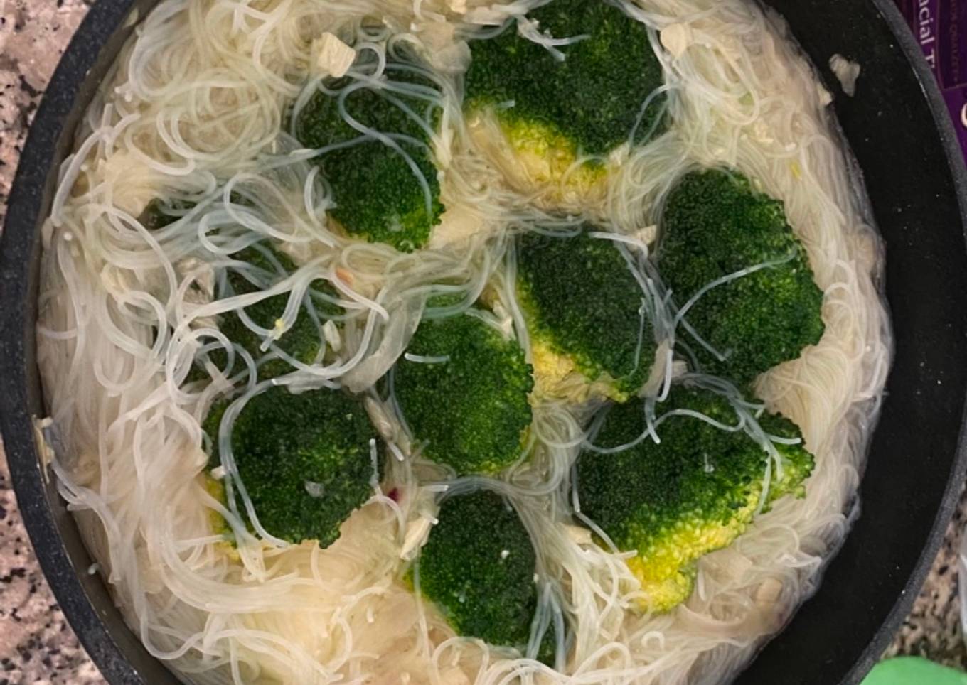 Sop bihun brokoli