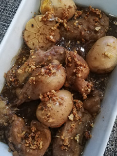A picture of Chicken Adobo.