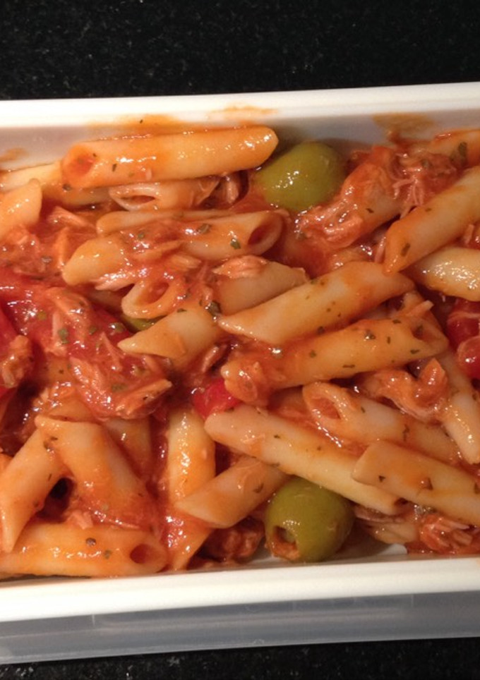 Una foto de Pasta con sabor a pizza