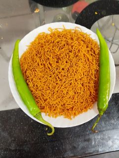રાજગરાની સેવ (Rajgira Sev Recipe In Gujarati) રેસીપી મુખ્ય ફોટો