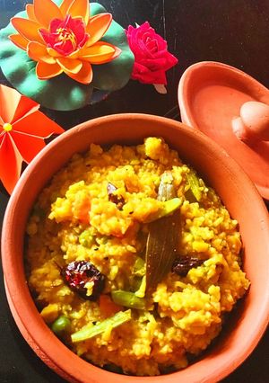 A picture of Khichidi.