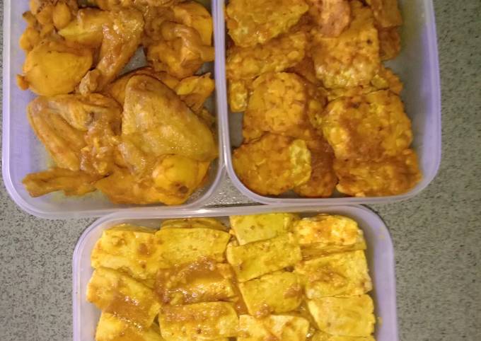 Ungkepan Ayam Tempe Tahu