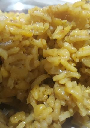 A picture of Khichadi.