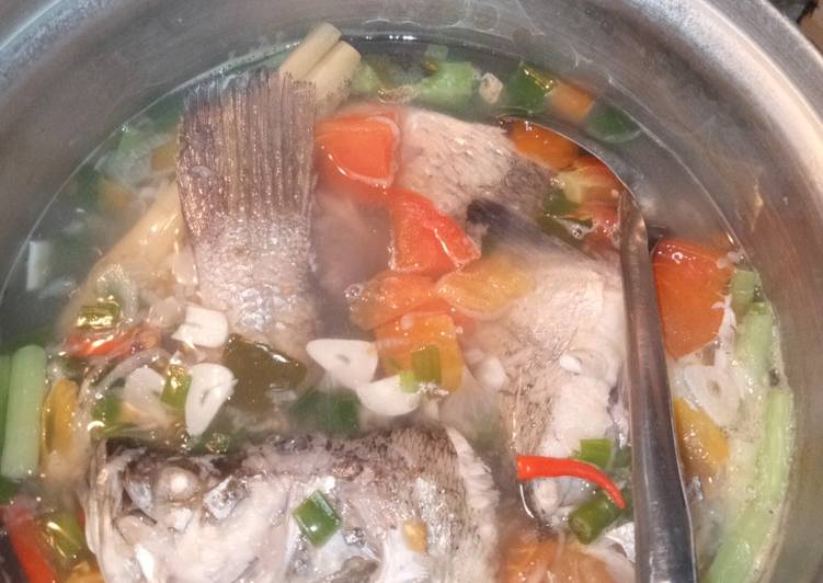 Resep Sup Kakap Putih Asam Pedas Rempah Seger Ala NitaMaha&#39;s Kitchen Lezat