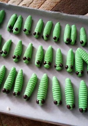 Foto resep Caterpillar Cookies