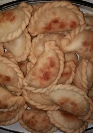 Una foto de Empanadas de pollo caseras👇
