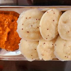 A picture of Idli/dosa batter. Suji idli.