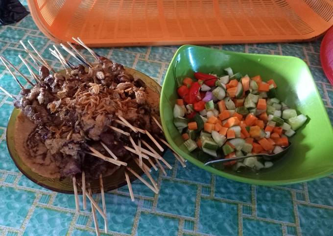 Ternyata begini loh! Resep gampang bikin Sate Sapi Bumbu Kacang untuk Lebaran  nagih banget