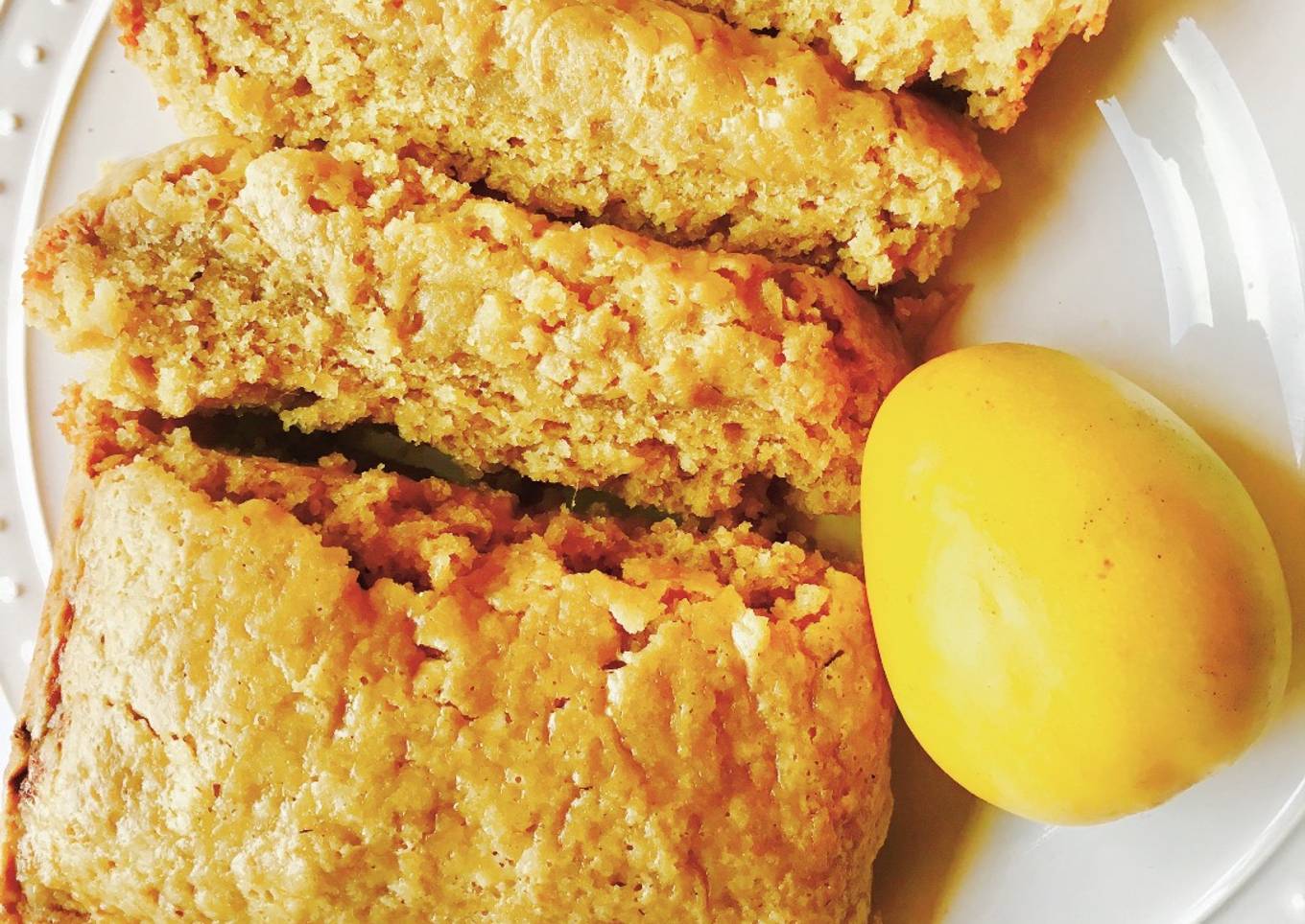 Eggless Mango Cake