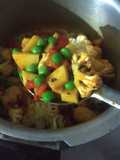 ફ્લાવર વટાણા સબ્જી (Flower Vatana Sabji Recipe In Gujarati)