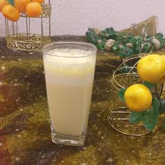 A picture of Mango Lassi.