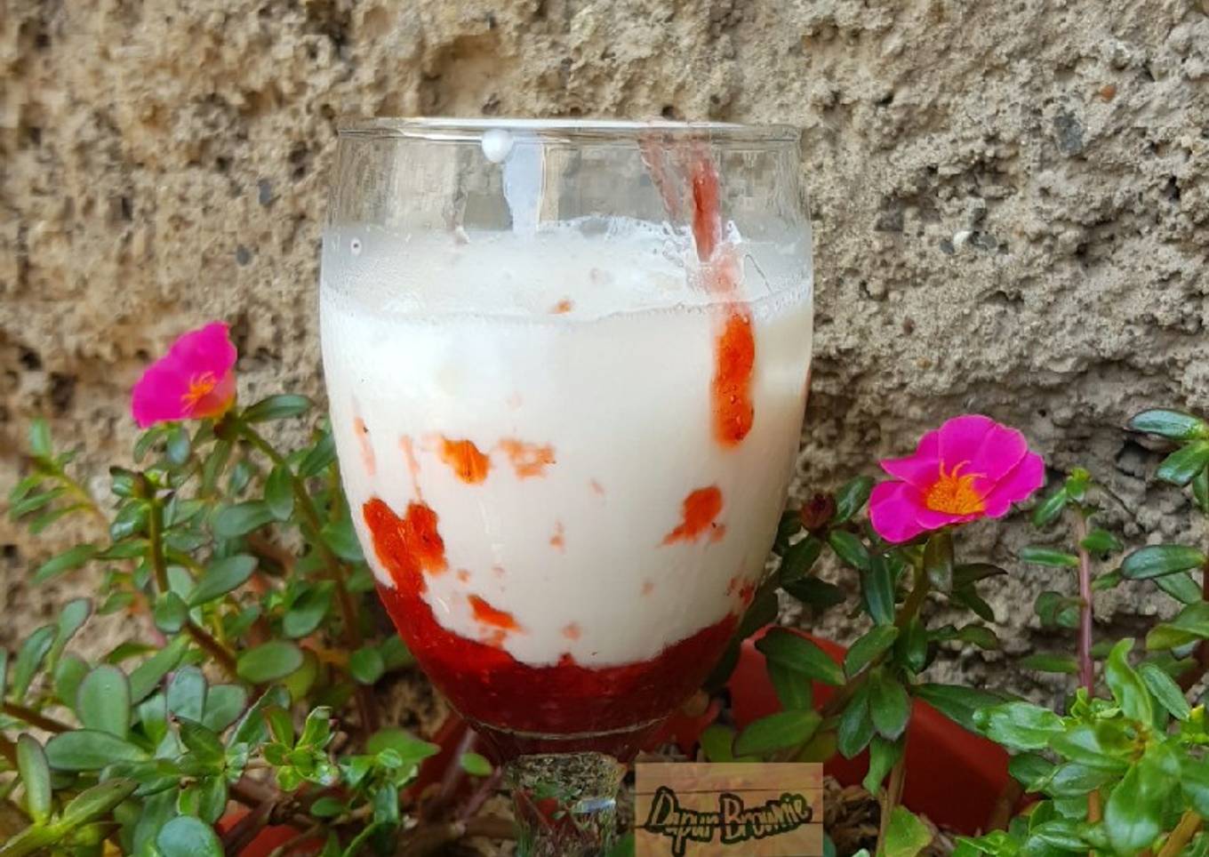 Strawberry Milk (Susu Strawberry ala Korea)