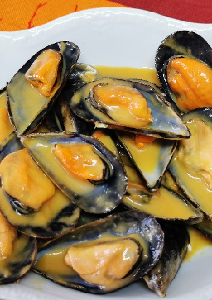 Una foto de Mejillones en salsa picante