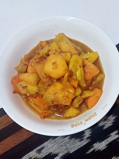 Foto resep Rujak Buah Bumbu Kacang