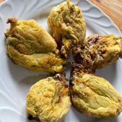 Una foto de #661 Fiori di zucchine ripieni🥒🌸🥦🥚