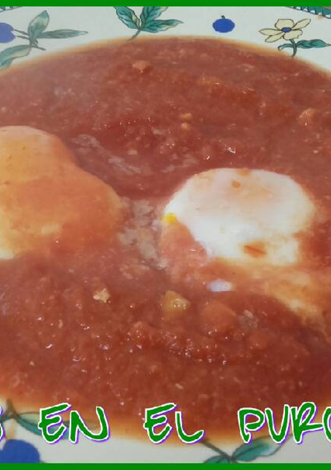 Una foto de Huevos en el purgatorio