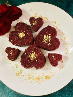 A picture of Sugar free beetroot halwa.